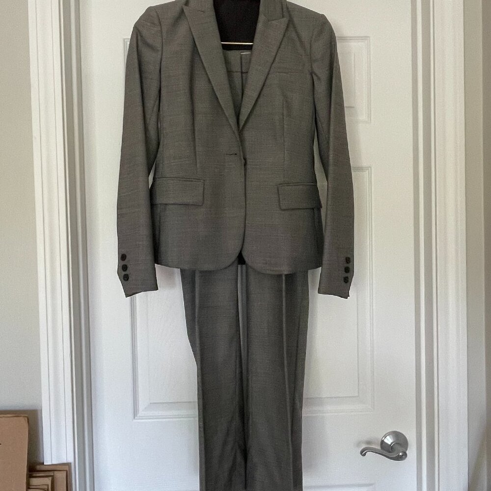 Theory Women Suit Set Blazer Size 2 Pants Size 4 Grey Wool 2 Piece 1 Button